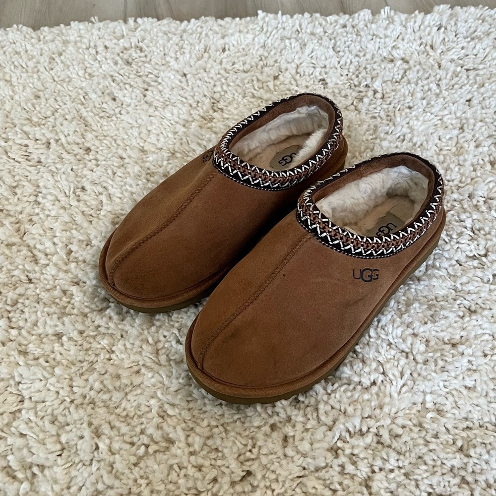 UGG Tasman Slipper